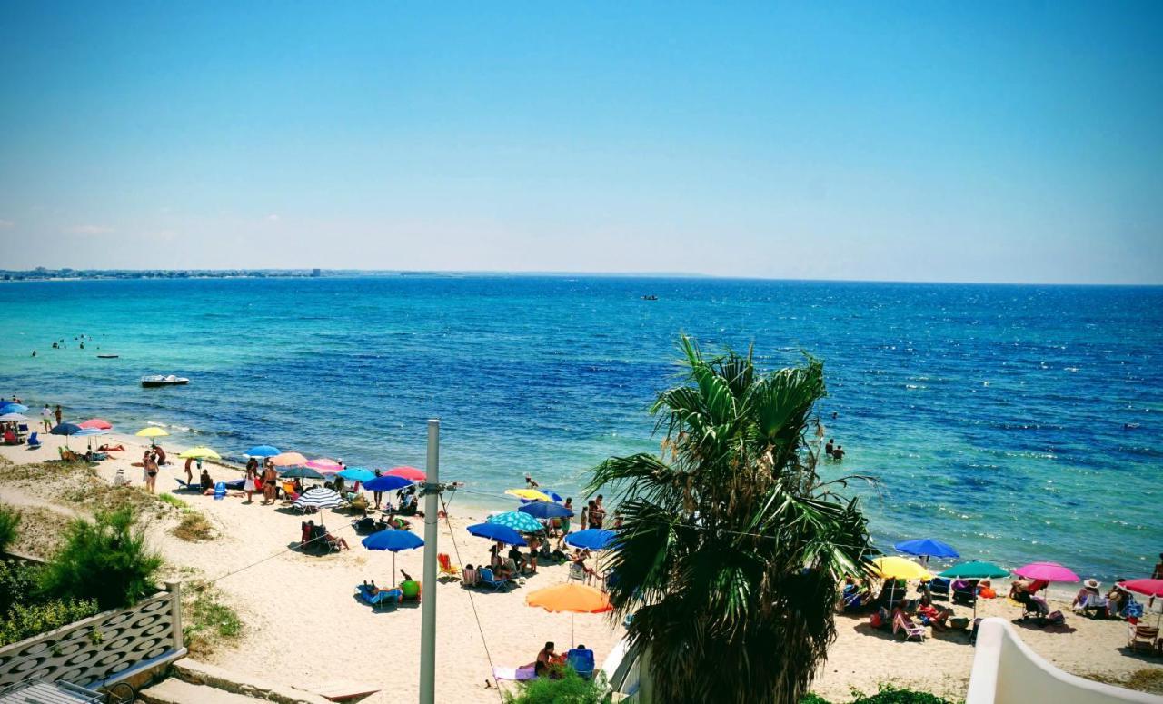 Porto Cesareo Appartamento Panoramico Fronte Mare Con Parcheggio Coperto Torre Lapillo Luaran gambar