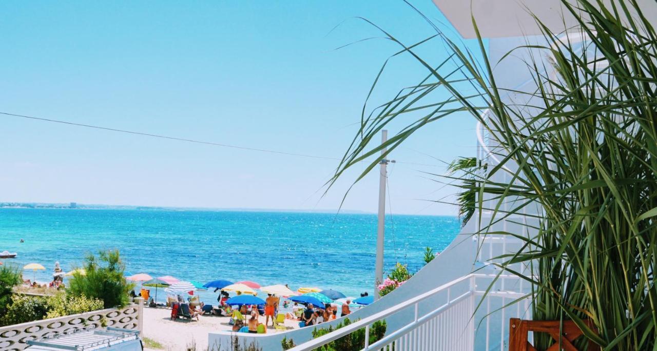Porto Cesareo Appartamento Panoramico Fronte Mare Con Parcheggio Coperto Torre Lapillo Luaran gambar