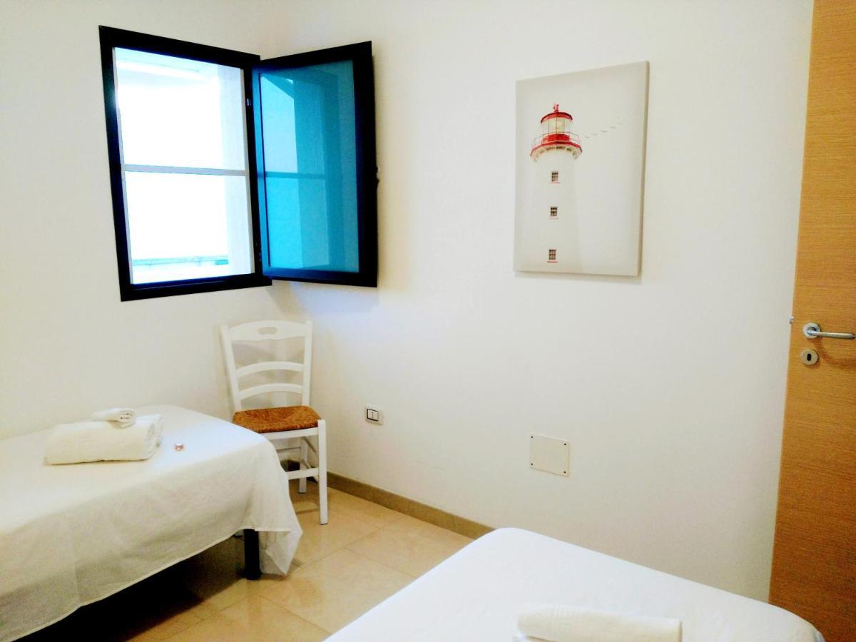 Porto Cesareo Appartamento Panoramico Fronte Mare Con Parcheggio Coperto Torre Lapillo Luaran gambar